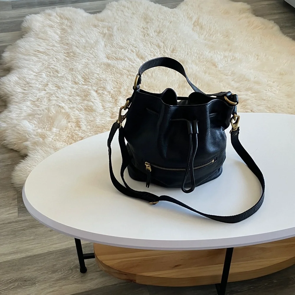 Fossil Black Pebbled Leather Boho Bucket Bag 2 Strap Crossbody Brass